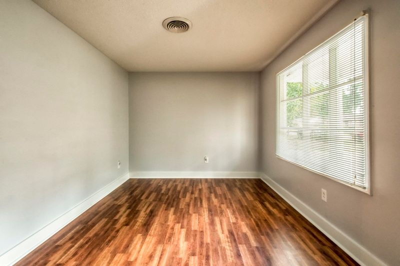 2071 Green Park Ave, Charleston, SC 29414
