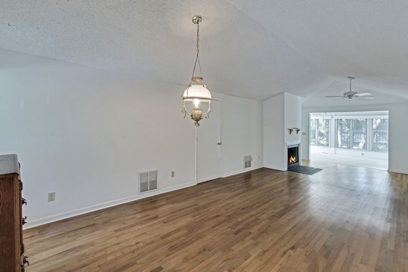 21 Sandpiper Ct, Isle Of Palms, SC 29451
