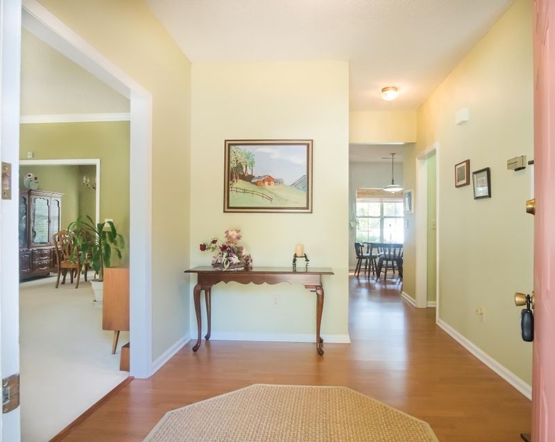 1320 Old Mill Ln, Mount Pleasant, SC 29464