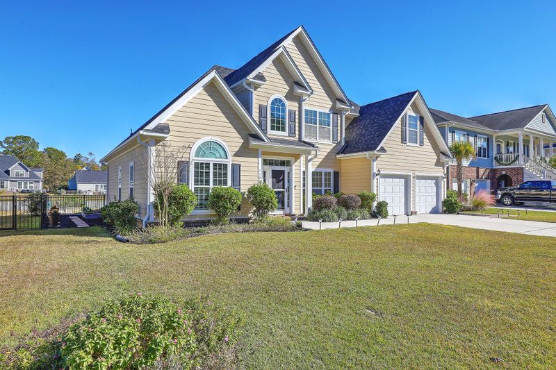 1198 Rivers Reach Dr, Charleston, SC 29492
