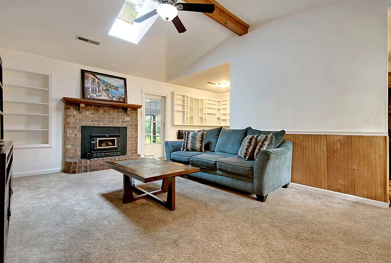 133 Azalea Rd, Goose Creek, SC 29445