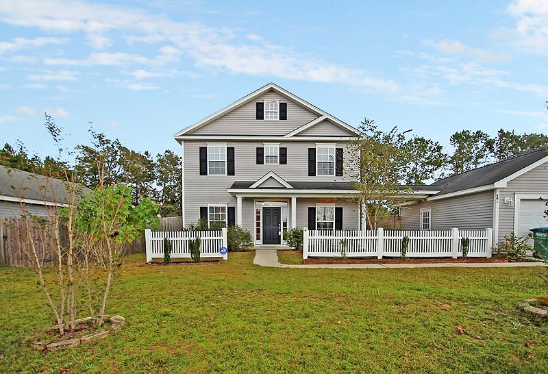 401 Seneca River Dr, Summerville, SC 29485