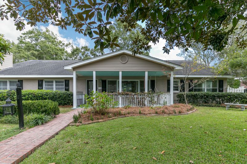 324 Parkwood Estates Dr, Charleston, SC 29407