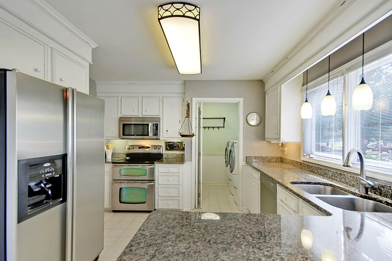 6 Mcdougall Dr, Charleston, SC 29414