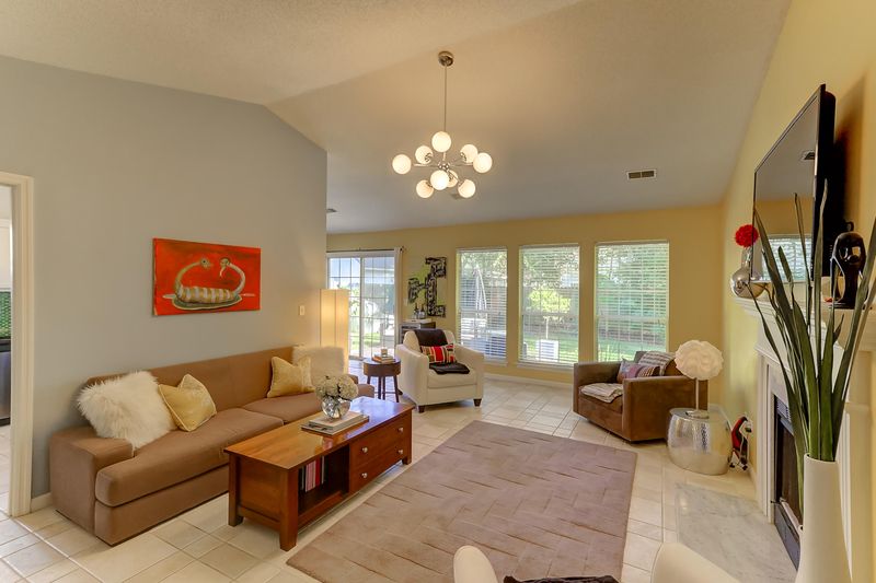 1981 Treebark Dr, Charleston, SC 29414