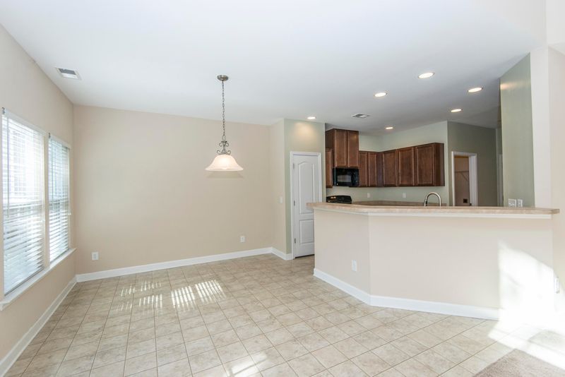 3607 Haymont Ln, Ladson, SC 29456