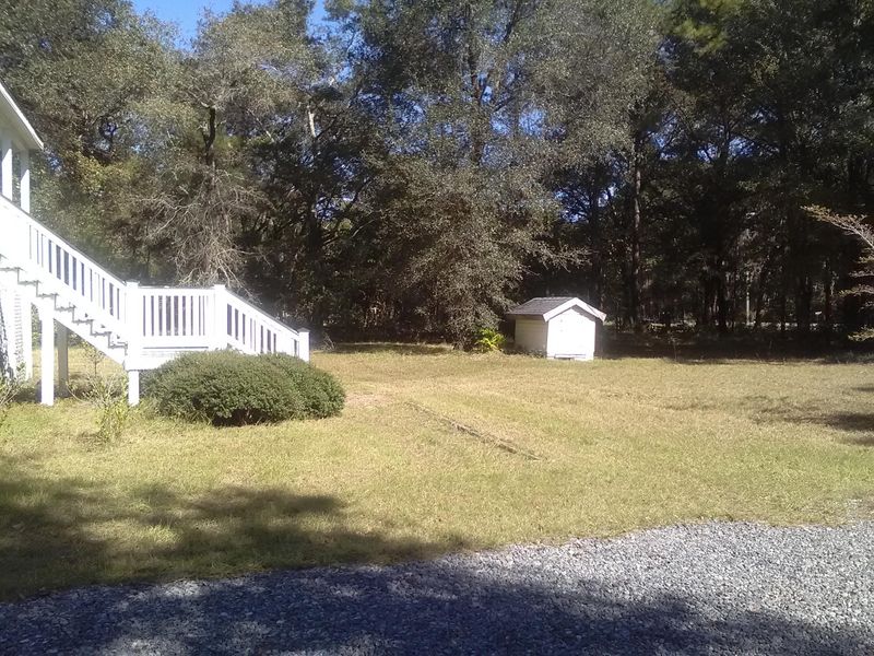 6158 Bears Bluff Rd, Wadmalaw Island, SC 29487