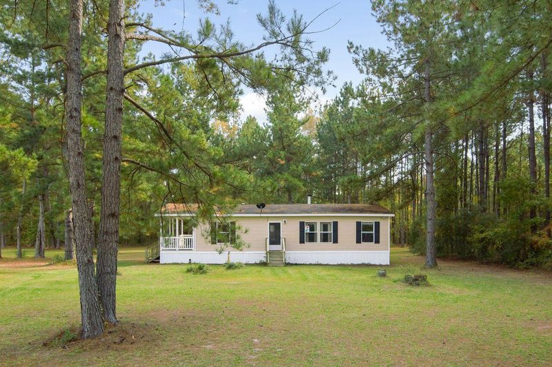 931 Farm Hill Cir, Cross, SC 29436