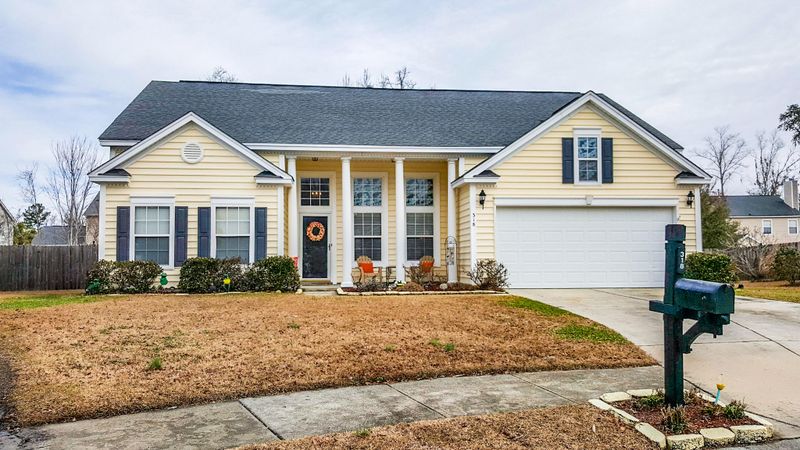 318 Whispering Cypress Dr, Charleston, SC 29414