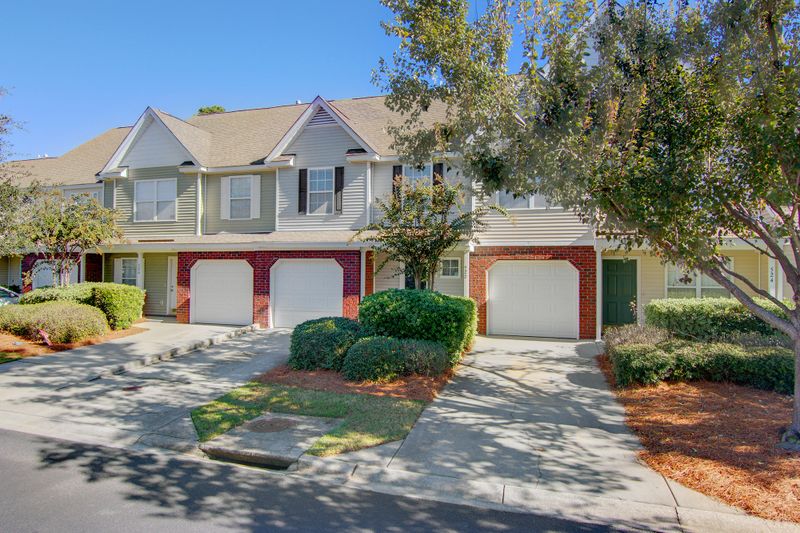 522 Taryn Dr, Charleston, SC 29492