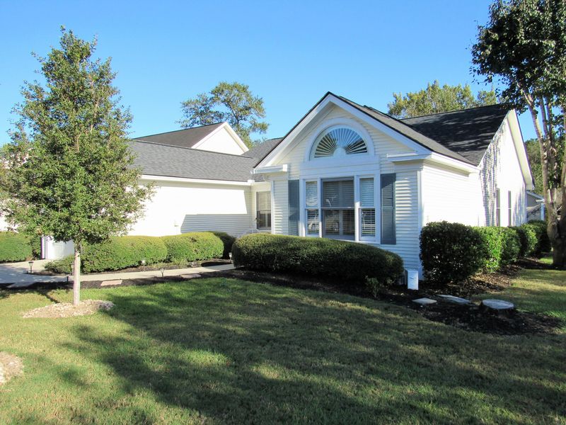 9077 Delancey Cir, North Charleston, SC 29406