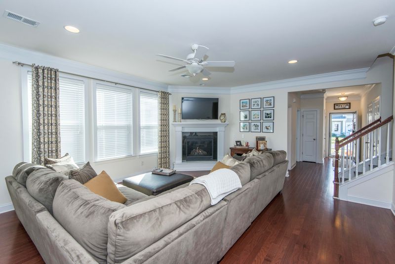 514 Mcenery Al, Charleston, SC 29412