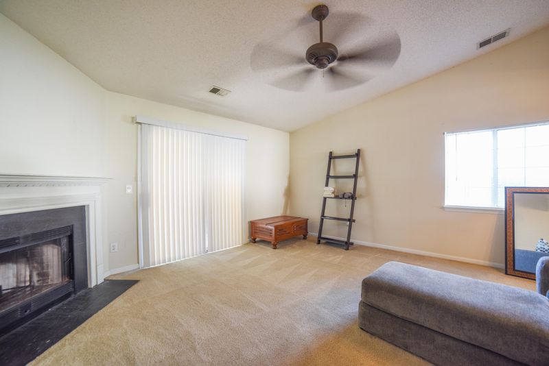 155 Apache Dr, Summerville, SC 29483