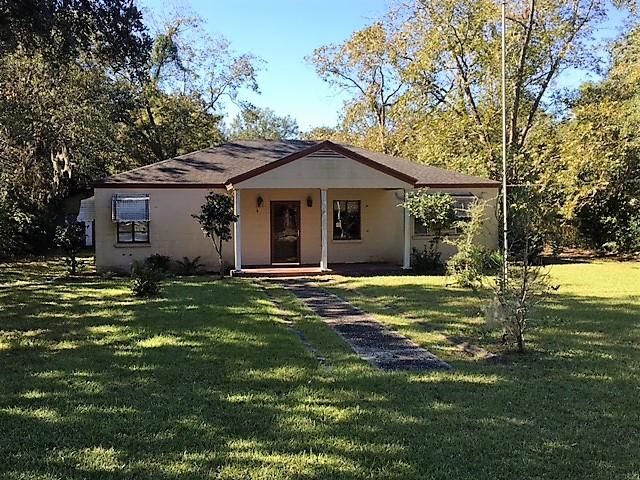 5903 Arbor Rd, Hanahan, SC 29410