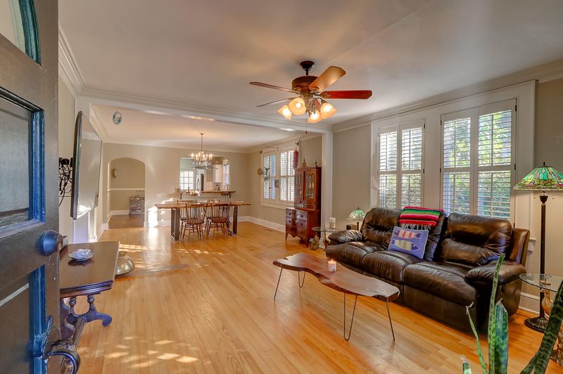 78 Saint Margaret St, Charleston, SC 29403
