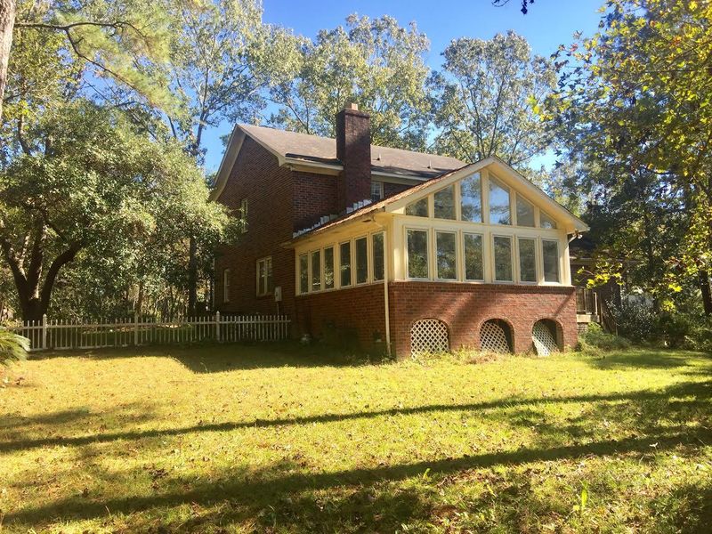 20 Plantation Cir, Summerville, SC 29485