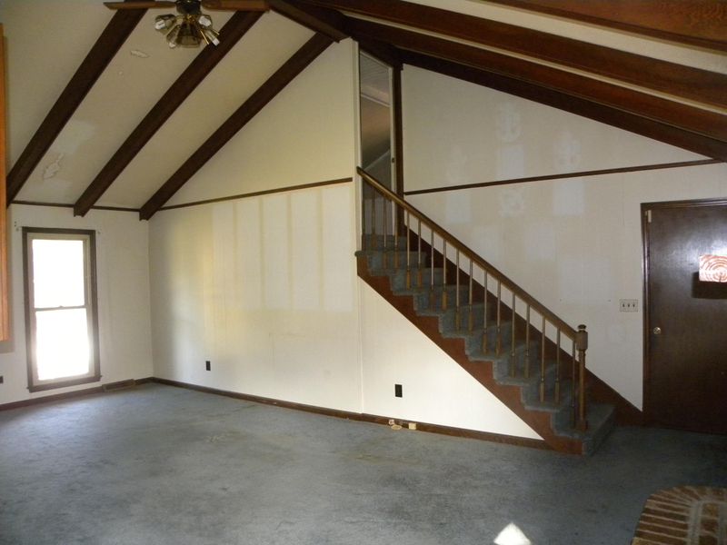 107 Essex Ave, Goose Creek, SC 29445