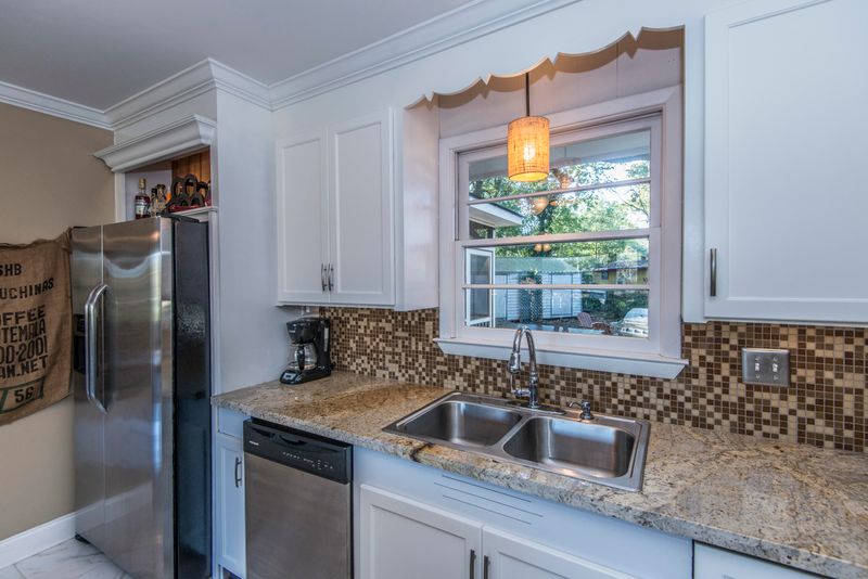 1157 Rickey St, North Charleston, SC 29405