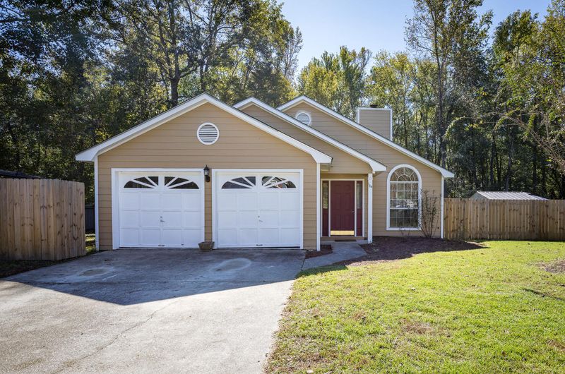 104 Pryors Ln, Summerville, SC 29485