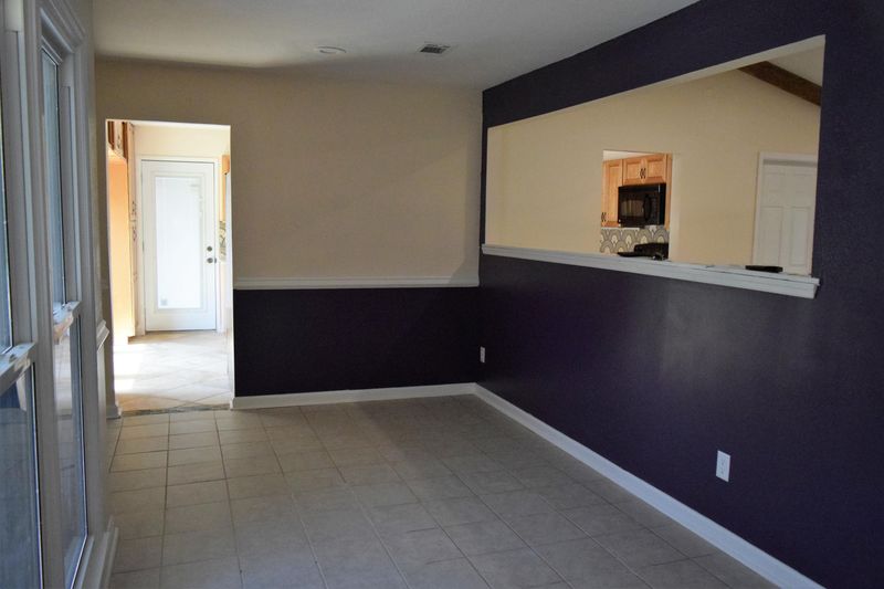 7809 Peppercorn Ln, North Charleston, SC 29420