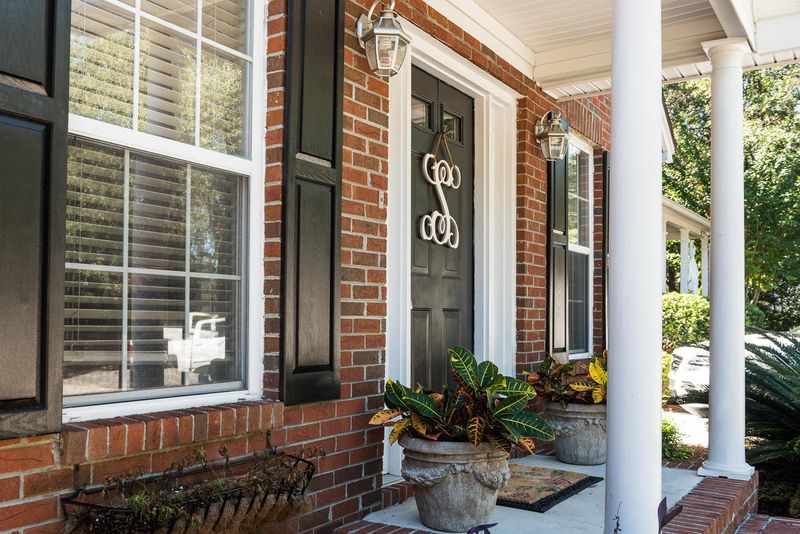 1115 Lazy Lane Ct, Mount Pleasant, SC 29464