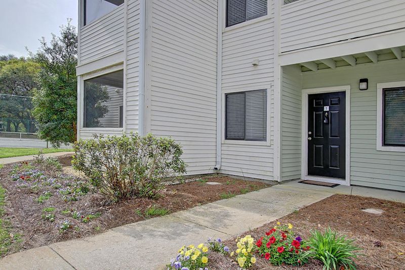 268 Alexandra Dr #1, Mount Pleasant, SC 29464