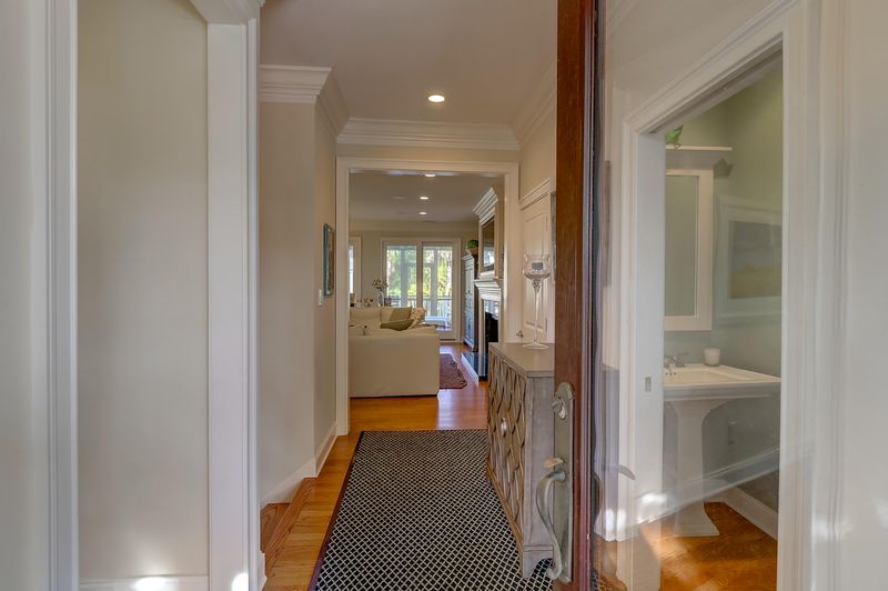 26 Fairway Oaks Ln, Isle Of Palms, SC 29451
