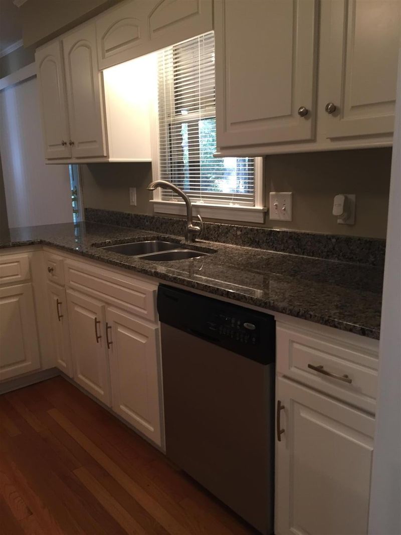 104 Dawnshire Ct, Summerville, SC 29485