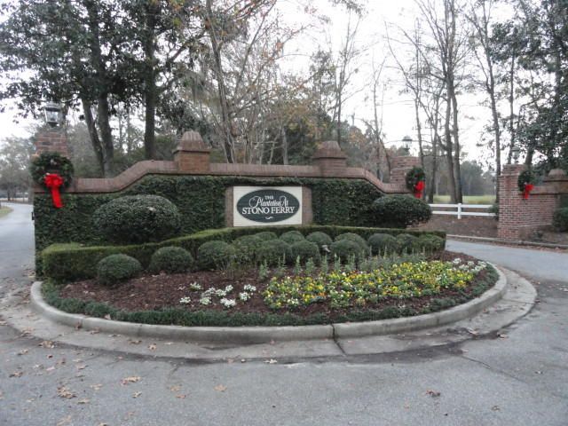 4706 Gold Cup Ln, Hollywood, SC 29449