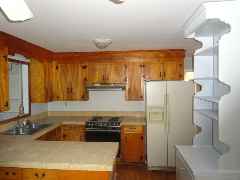 1157 Sherwood St, North Charleston, SC 29405