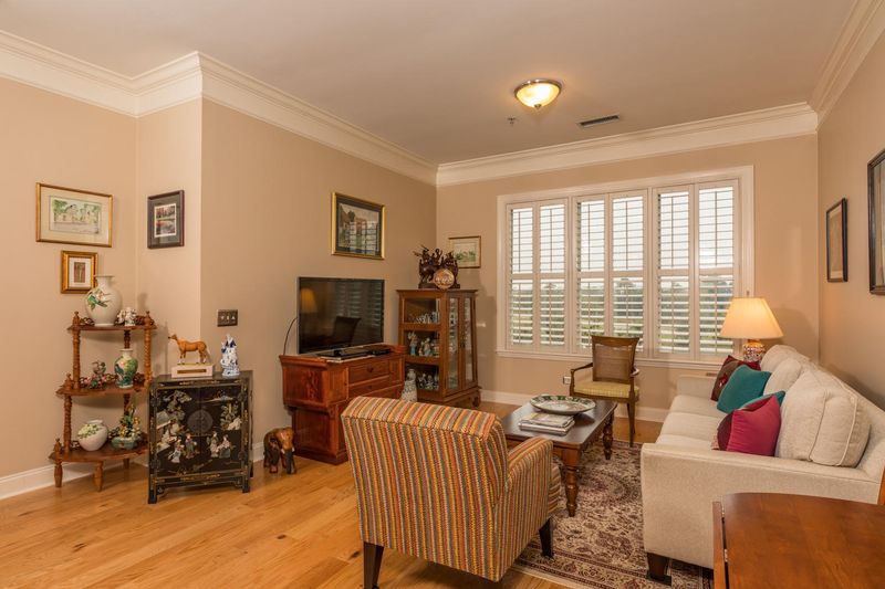 200 River Landing Dr #B 303, Charleston, SC 29492