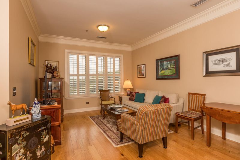 200 River Landing Dr #B 303, Charleston, SC 29492