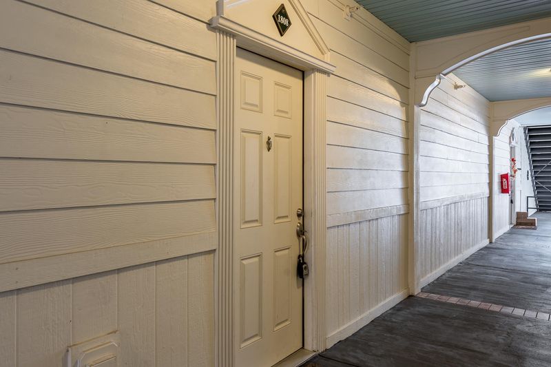 1808 Basildon Rd, Mount Pleasant, SC 29466