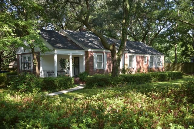 410 Wappoo Rd, Charleston, SC 29407