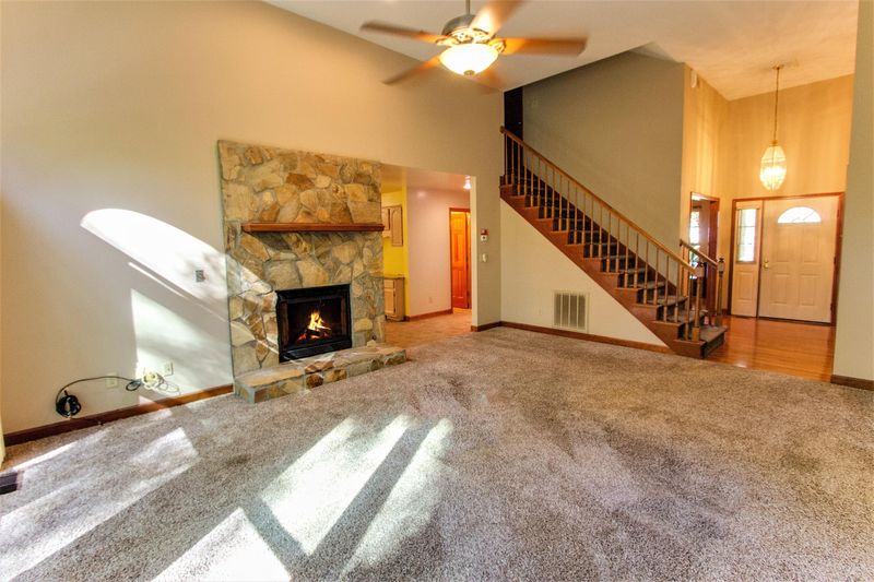 8163 Sherbrooke Ln, Charleston, SC 29418