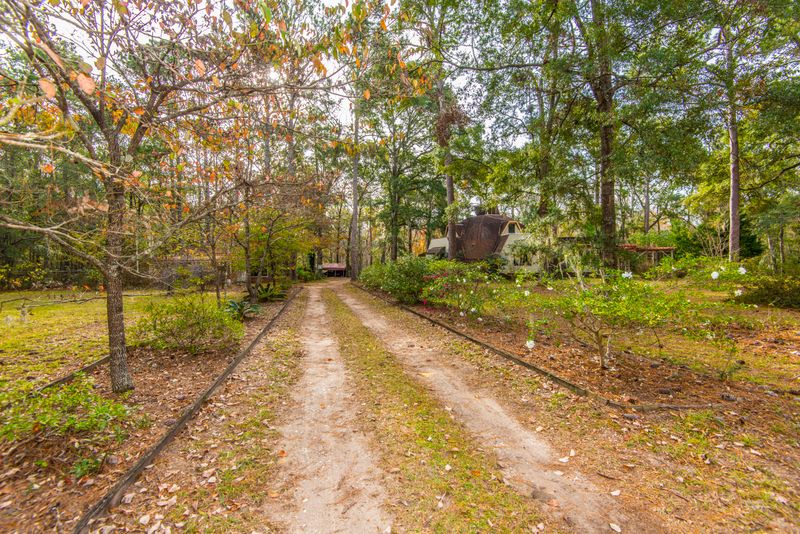 8595 Raccoon Island Rd, Edisto Island, SC 29438