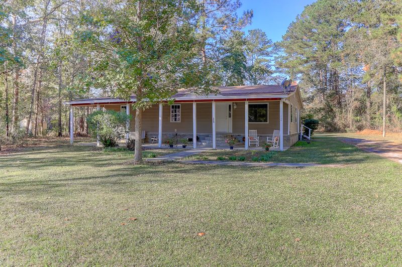 124 Elker Dr, Summerville, SC 29483