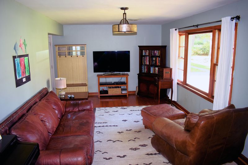 1201 Chesterfield Rd, North Charleston, SC 29405