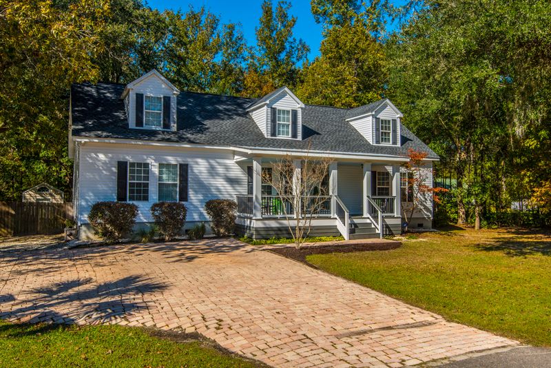 2948 Bobo Rd, Mount Pleasant, SC 29466