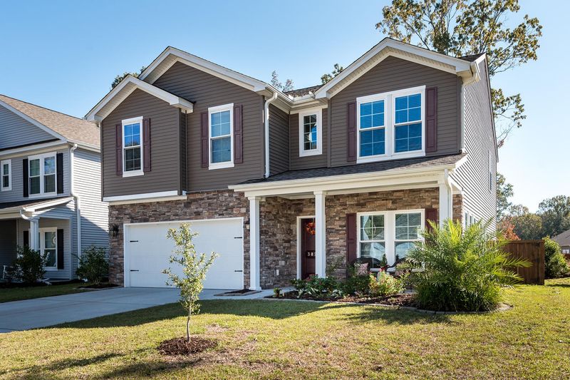 3821 Hanoverian Dr, Mount Pleasant, SC 29466
