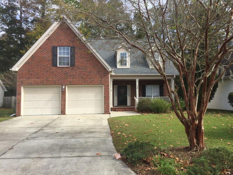 106 Winslow Ln, Summerville, SC 29485