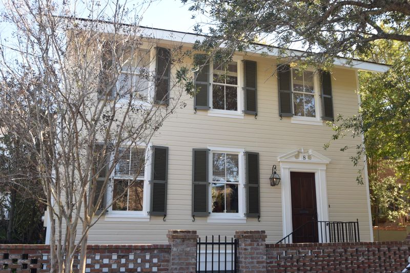 8 Chisolm St, Charleston, SC 29401