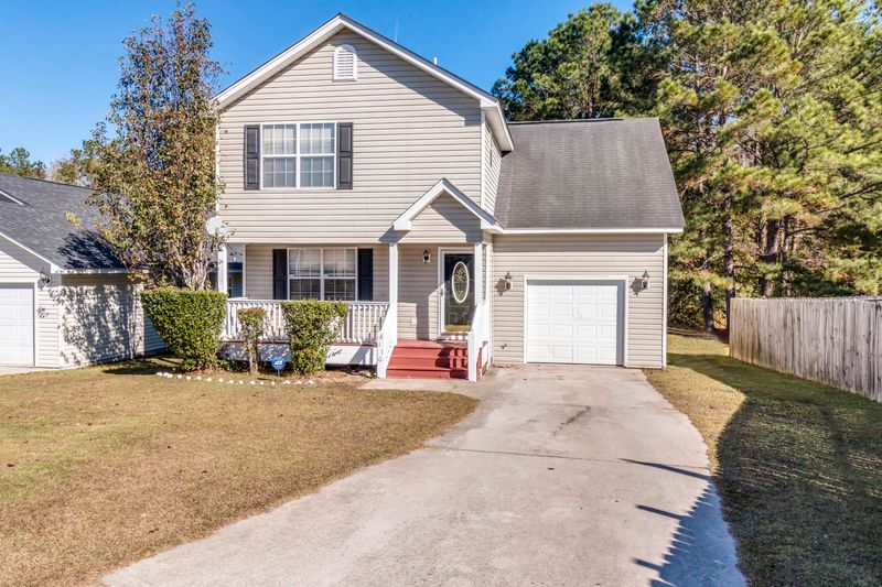 8110 Honeysuckle Lake Dr, Charleston, SC 29420