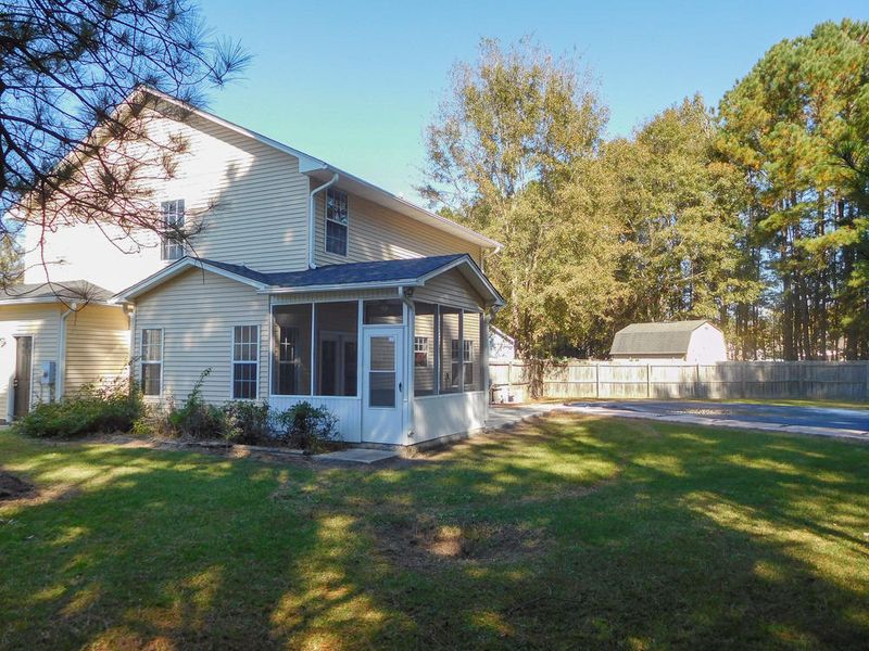 130 Blackwalnut Dr, Summerville, SC 29486
