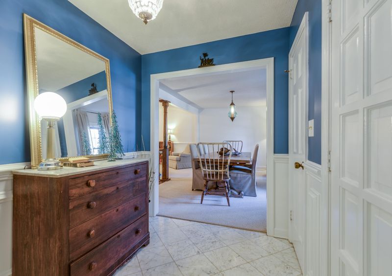 615 Beauregard St, Charleston, SC 29412