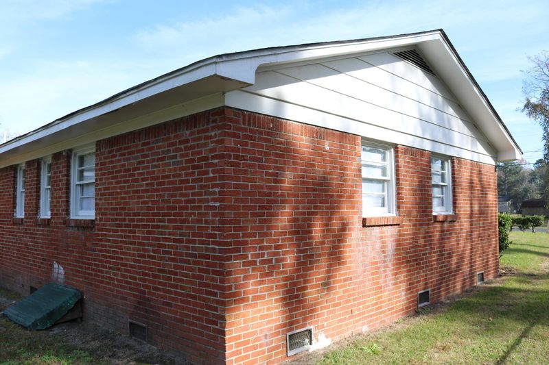 125 M L King Blvd, Saint Stephen, SC 29479
