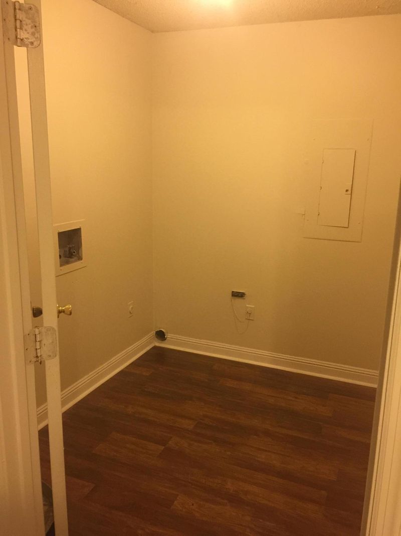 6295 Lucille Dr #24-B, North Charleston, SC 29406
