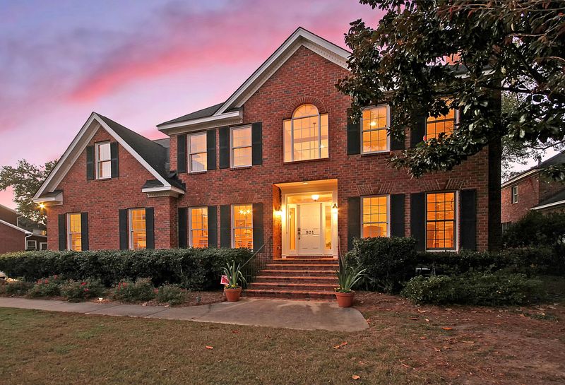 931 Compass Point, Charleston, SC 29412