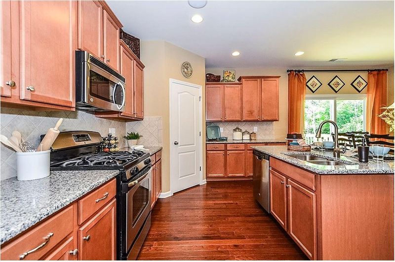212 Lazy River Ln, Moncks Corner, SC 29461