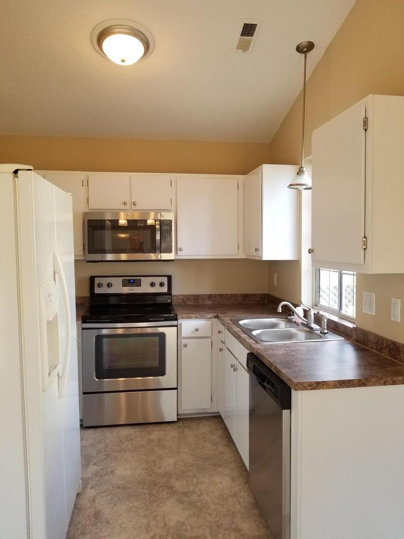 104 Coronet St, Summerville, SC 29483
